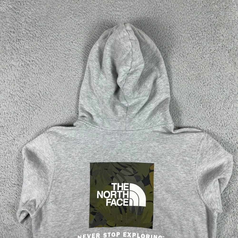 The North Face Box Logo Pullover Hoodie Mens Medium Gray Camo Graphic Fleece